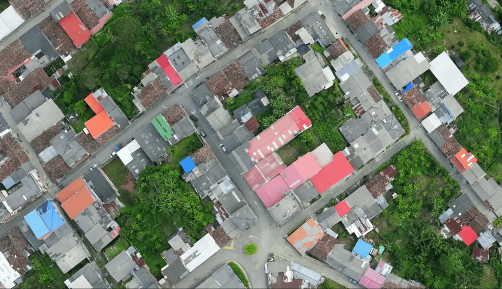 Elaboracion de ortofotos y modelos digitales de elevación